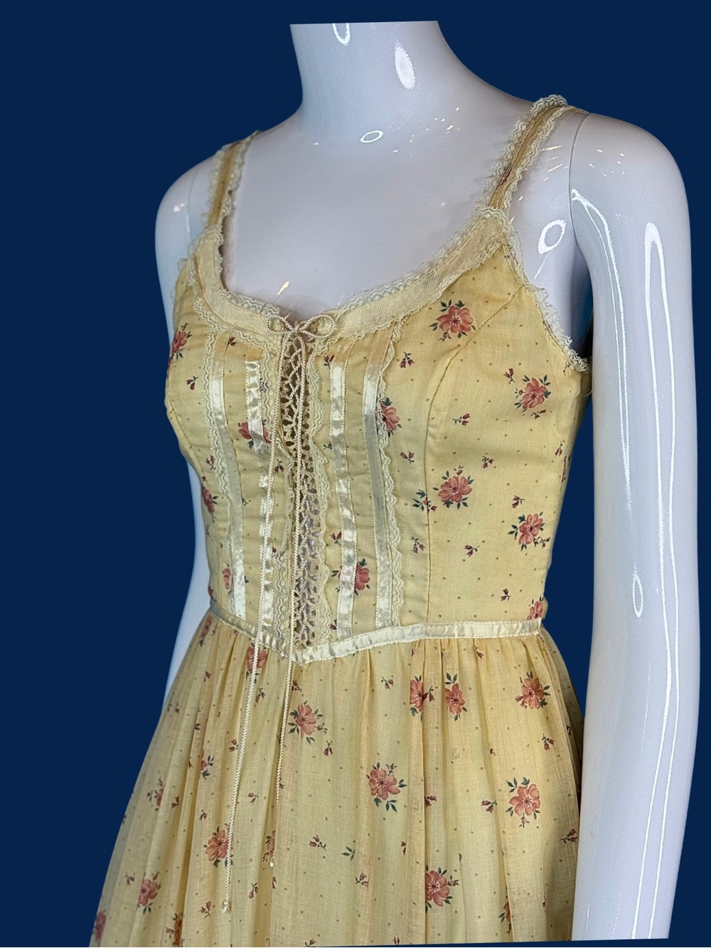 70s Cream Gunne Sax Shamash and Yofi Corset Prairie Dress / XS  / Deadstock - Picture 4 of 10